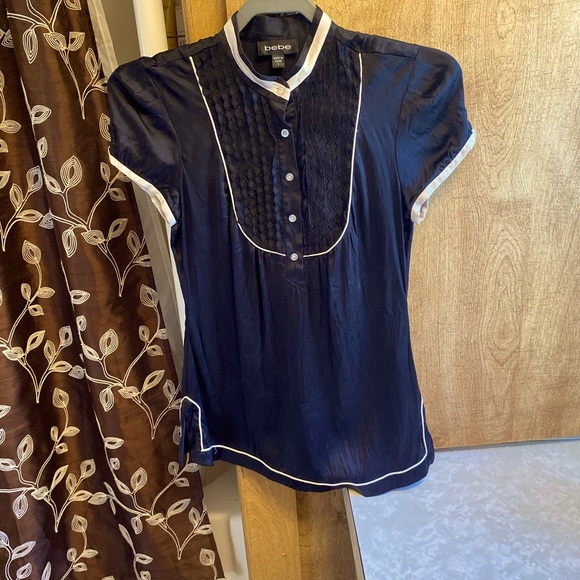 Bebe Real Silk Short Sleeve Button Up Tuxedo Shirt - Picture 4 of 10